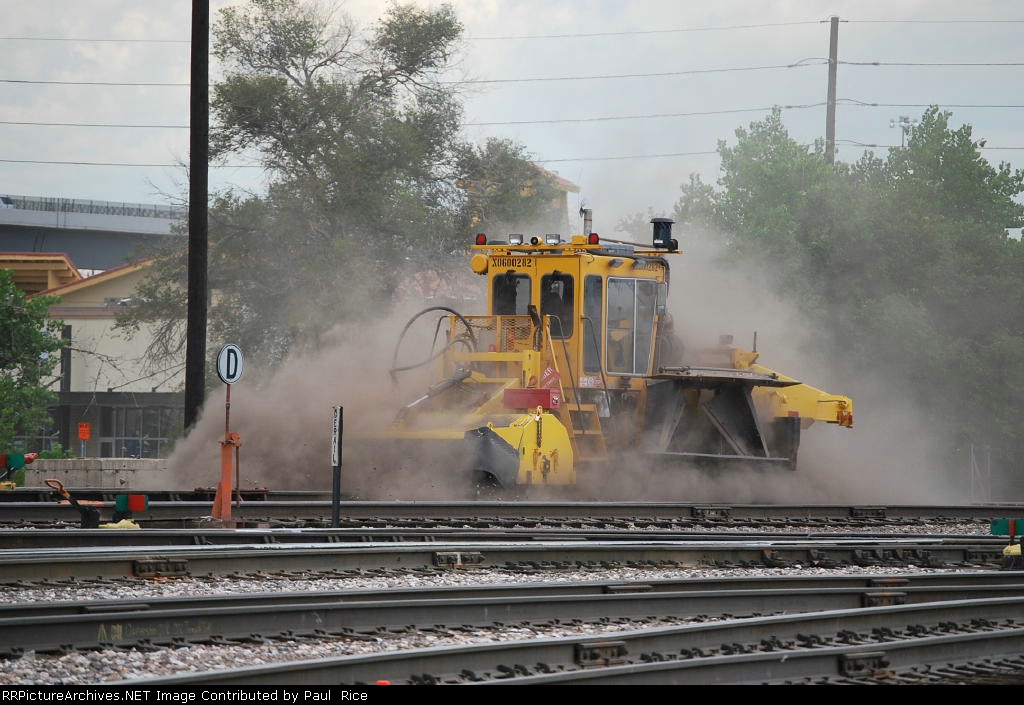 bnsf-track-maintenance-crew
